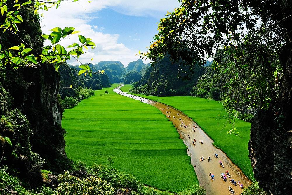 Hoa Lu Tam coc tour