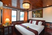 Oasis Bay Cruise Deluxe Double Cabin