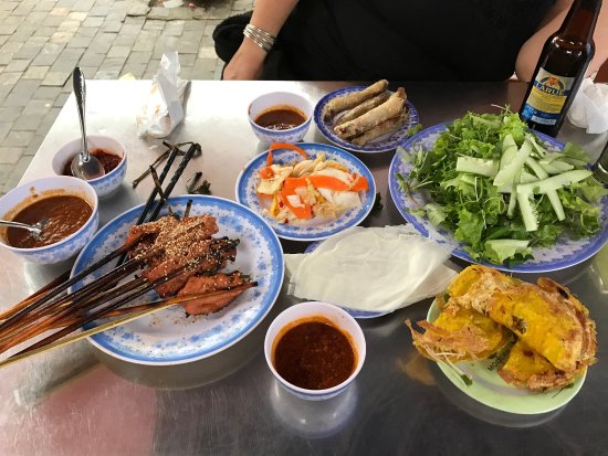 bale-well Hoi an restaurant