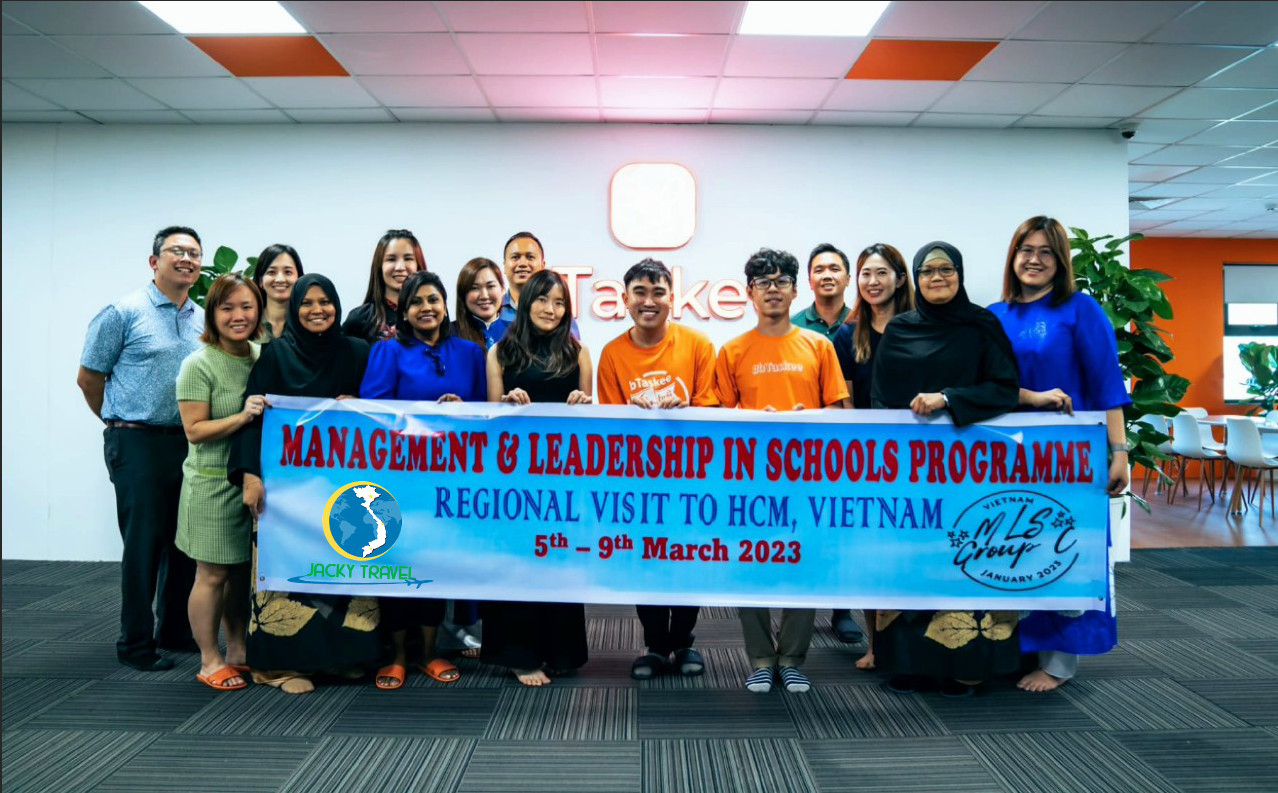 Company trip vietnam 3