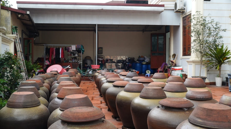 Nôm pagoda soy sauce